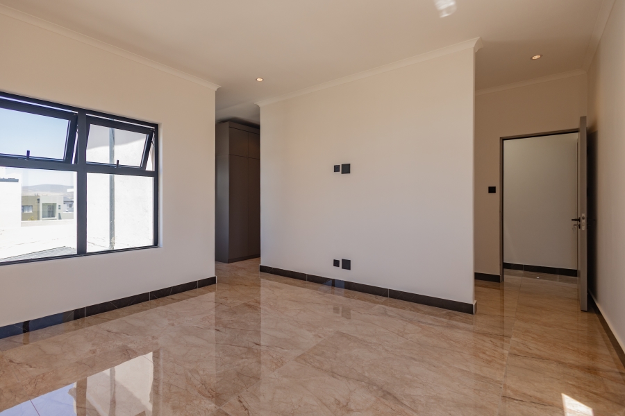 3 Bedroom Property for Sale in Sandown Western Cape